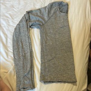 lululemon athletica Gray Long Sleeve Top